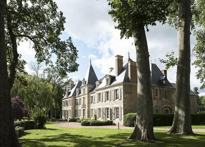 Chateau De Planchevienne