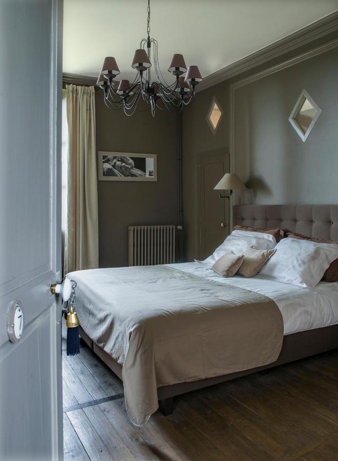 Chateau De Planchevienne Bed & Breakfast Magny-Cours