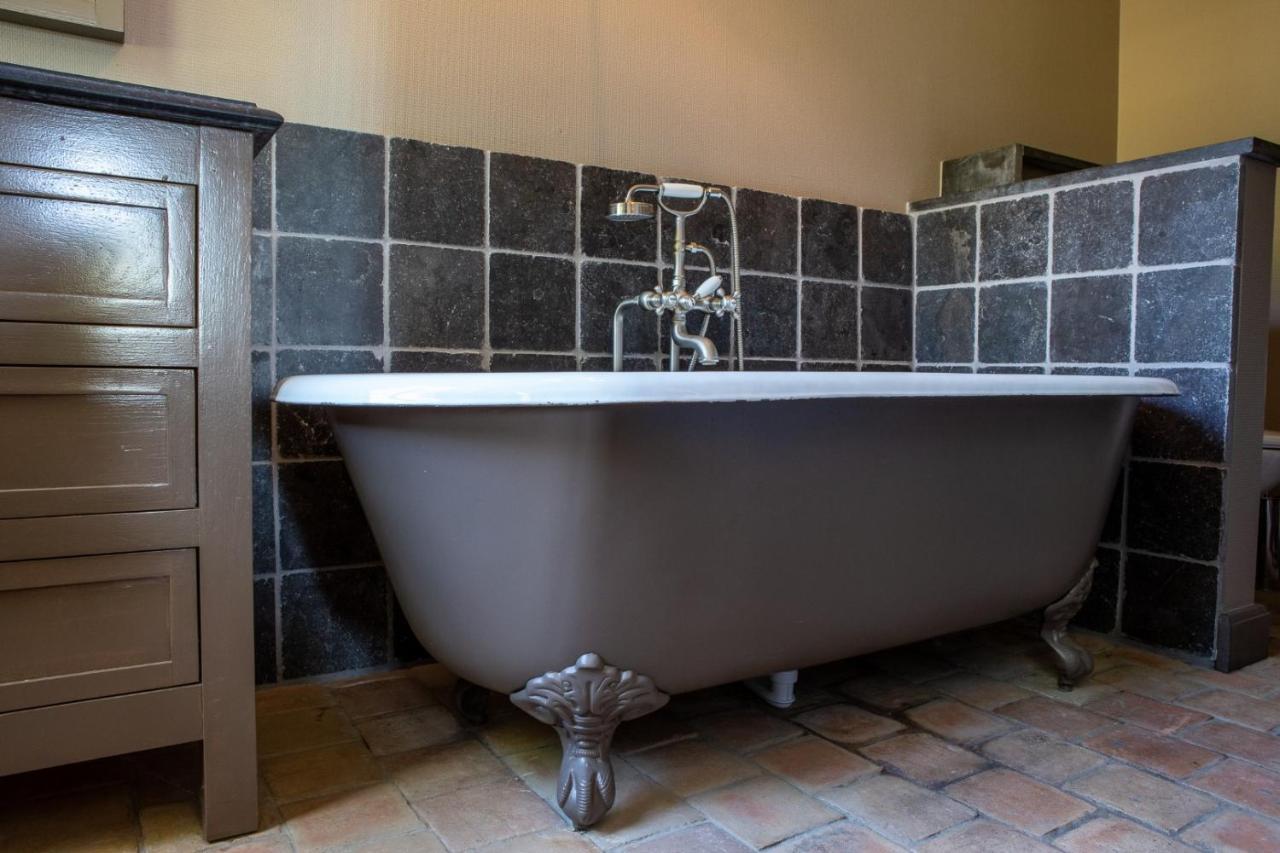 Chateau De Planchevienne Bed & Breakfast Magny-Cours